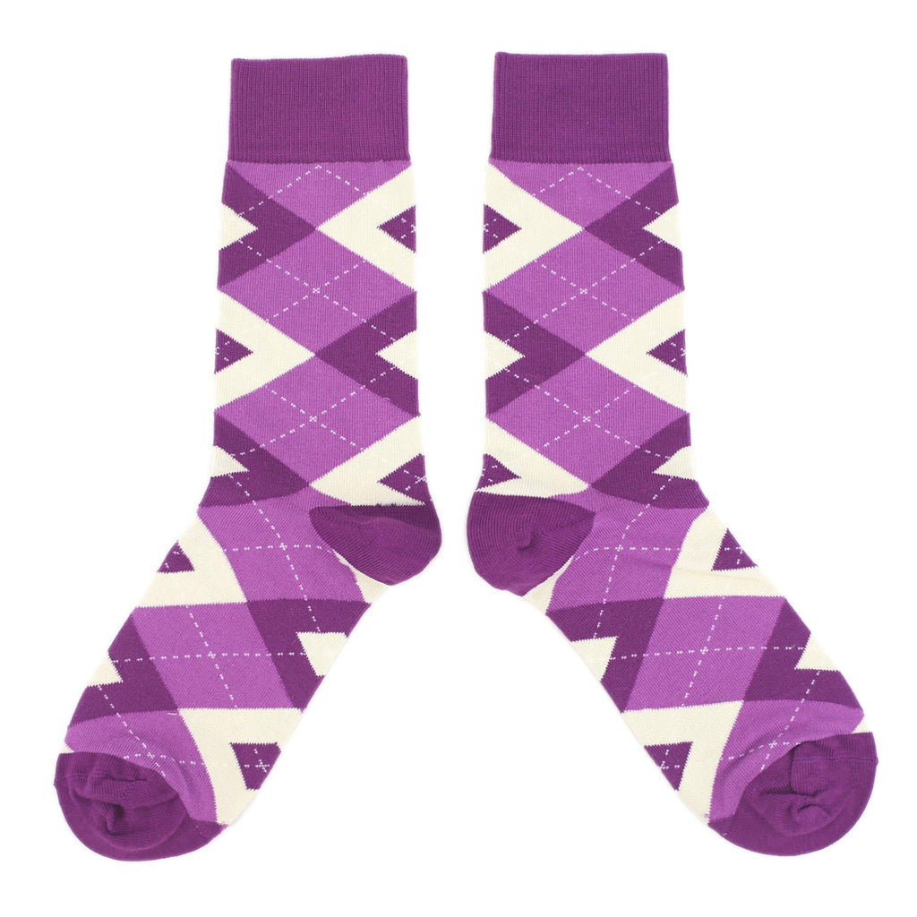 Customizable Groomsmen Gift Set Raspberry Argyle Men’s Dress Socks
